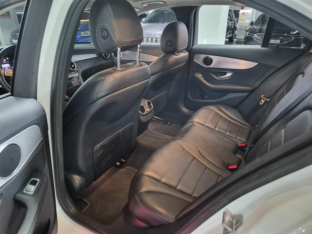 벤츠 C클래스(4세대) C200 - 이미지 8