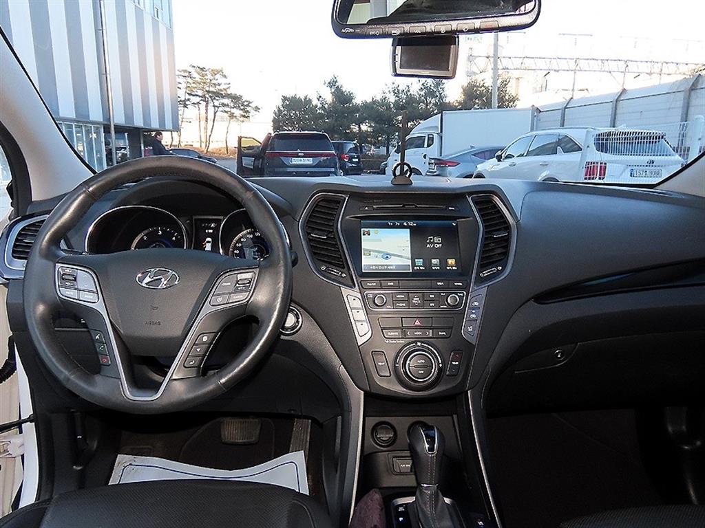 현대 싼타페(DM) 디젤 R2.0 2WD 익스클루시브 스페셜 - 이미지 20