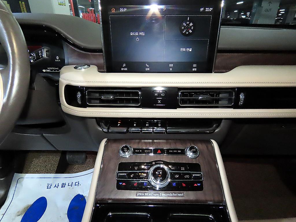 링컨 에비에이터(2세대) 3.0 V6 AWD 리저브 - 이미지 17