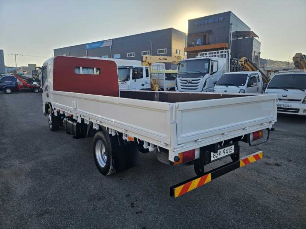 현대 올 뉴마이티 3.5톤 슈퍼캡 장축고상 - 이미지 4