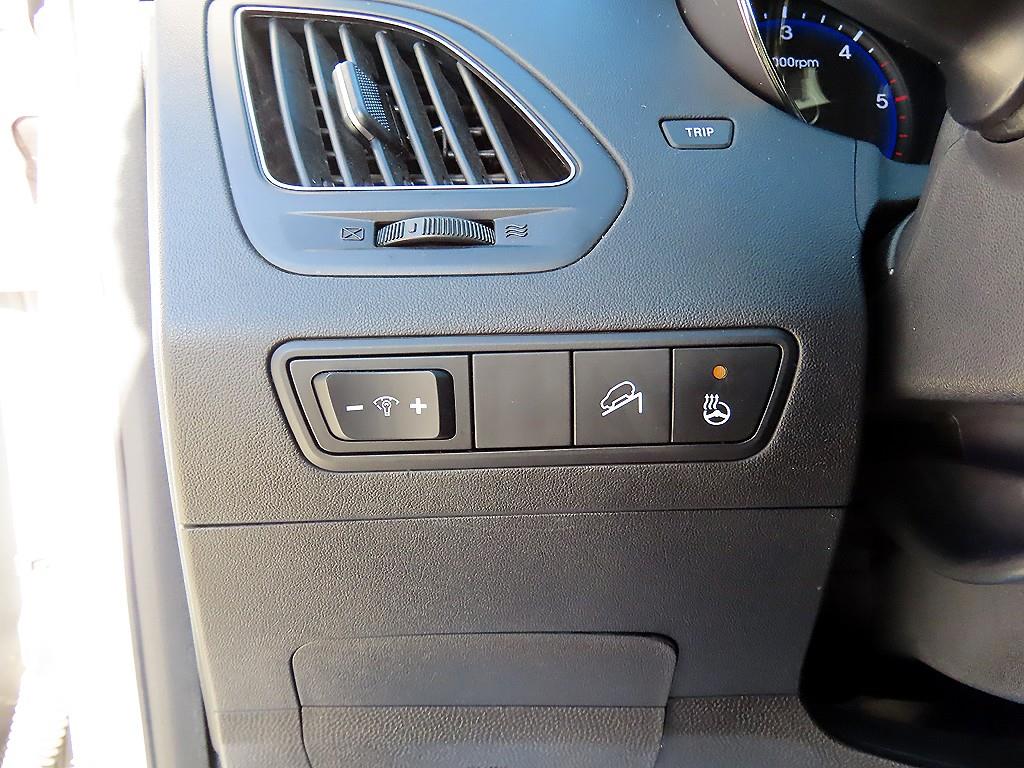 현대 투싼 ix 디젤 R20 2WD LX20 럭셔리 - 이미지 12