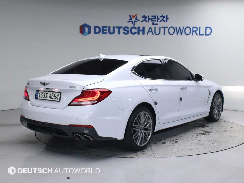 제네시스 G70 2.2D 엘리트 - 이미지 17