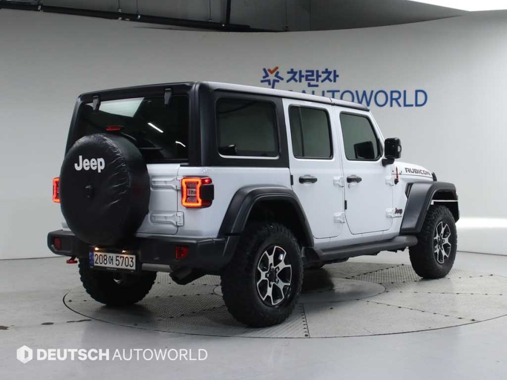 지프 랭글러(JL) 2.0 루비콘 4DR - 이미지 7