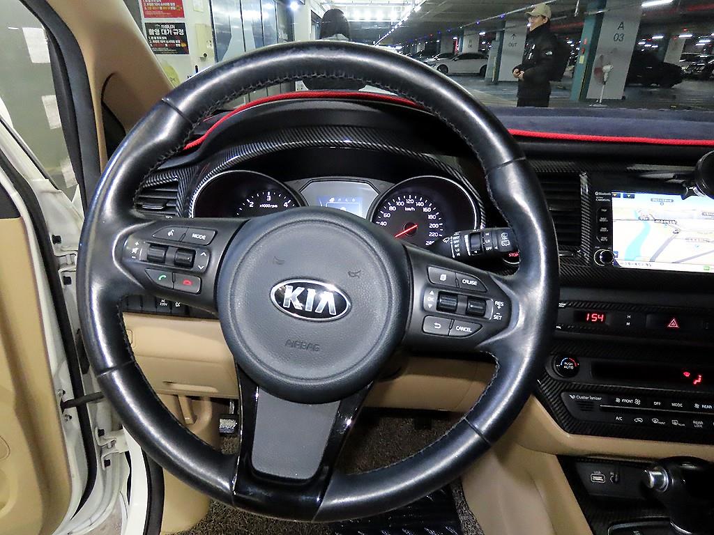 기아 올 뉴카니발 9인승 디젤 프레스티지 - 이미지 3