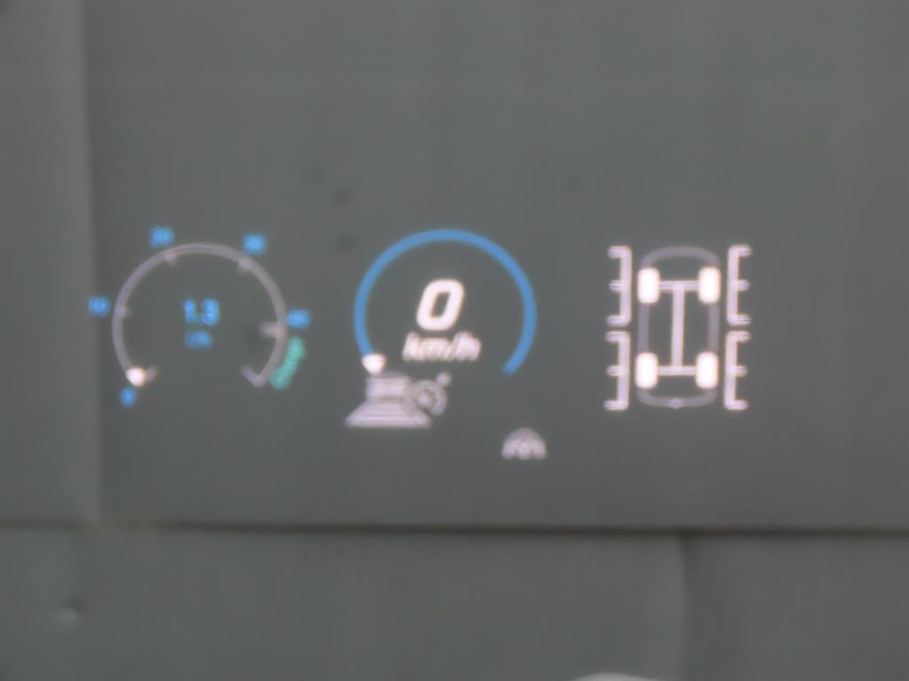 벤츠 GLS클래스(3세대) GLS 400d 4매틱 - 이미지 4