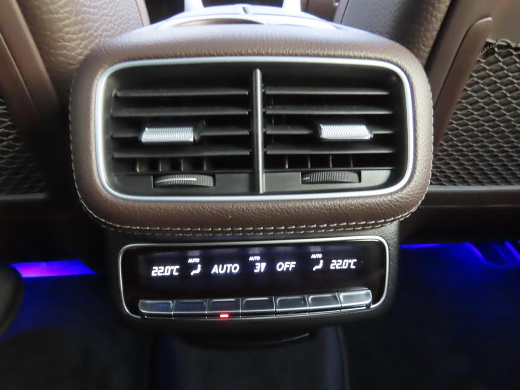 벤츠 GLS클래스(3세대) GLS 400d 4매틱 - 이미지 14