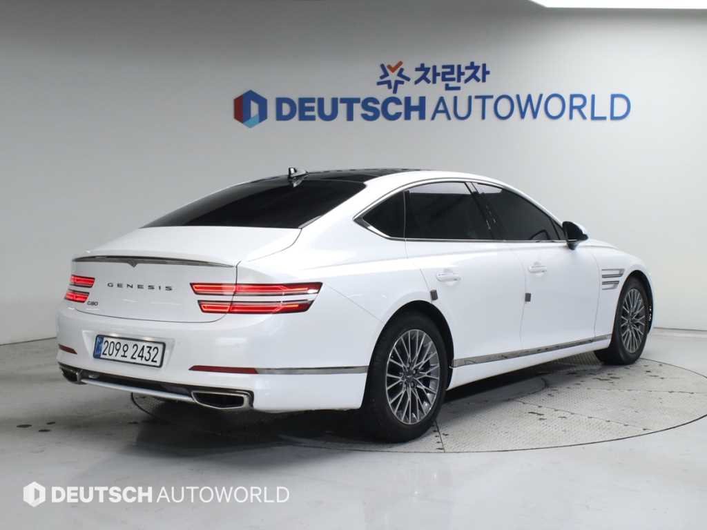 제네시스 더 올뉴G80 가솔린 2.5 2WD 기본형 - 이미지 18