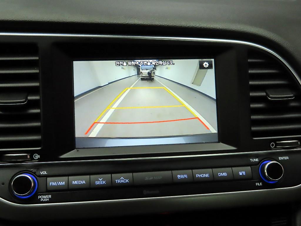 현대 아반떼AD 1.6 GDi 스마트 - 이미지 15