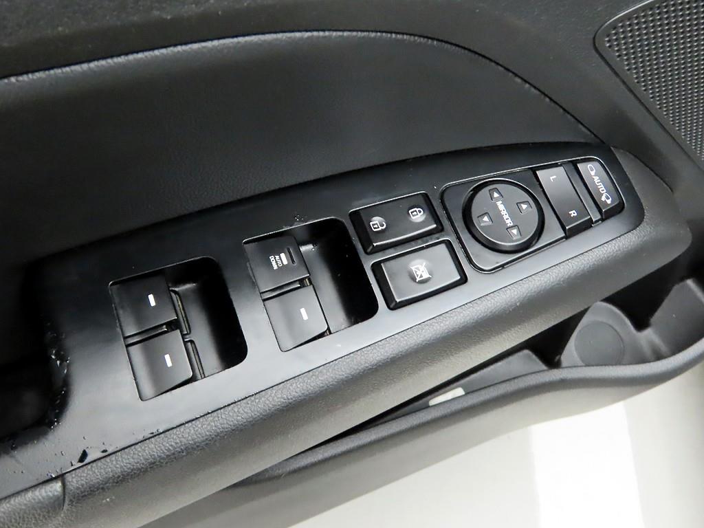 현대 아반떼AD 1.6 GDi 스마트 - 이미지 9