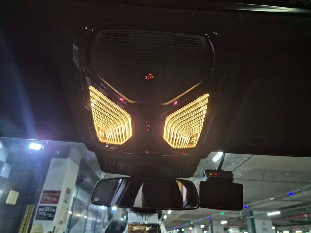 BMW 3시리즈(7세대) 320i - 이미지 11