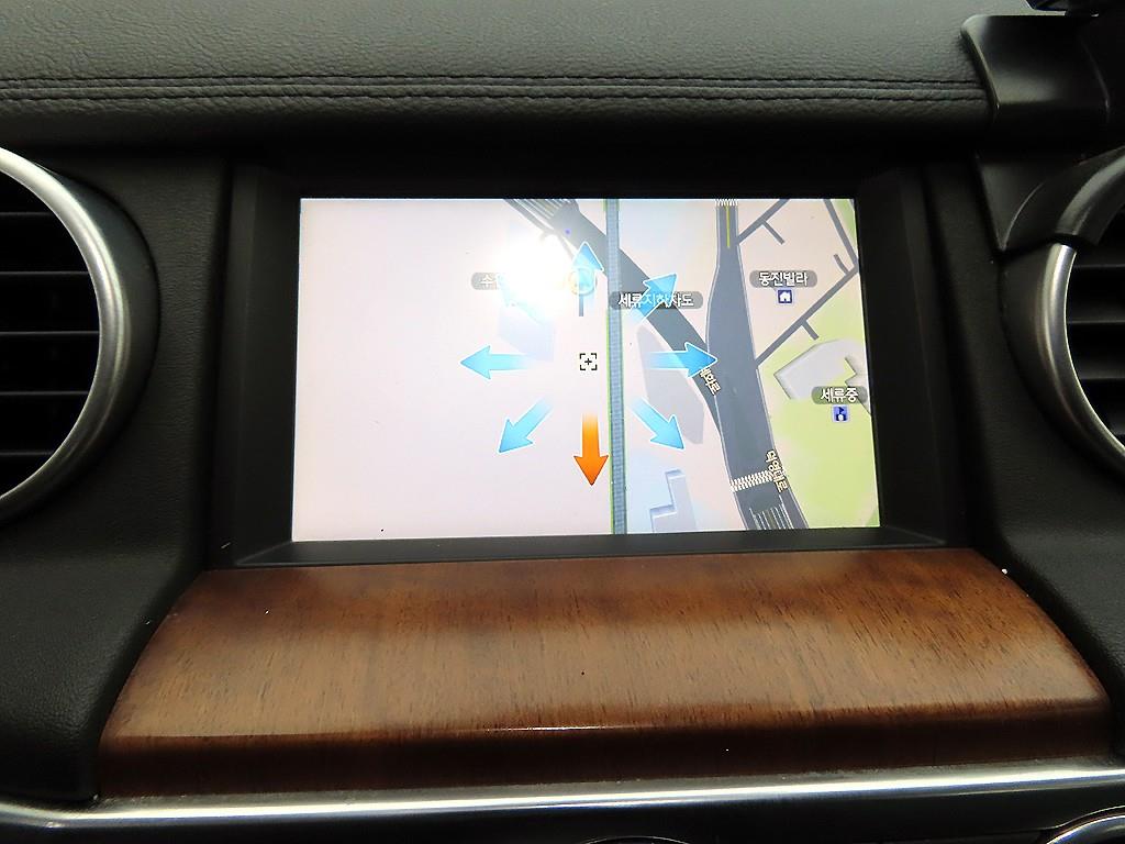 랜드로버 디스커버리4 3.0 SDV6 HSE - 이미지 15