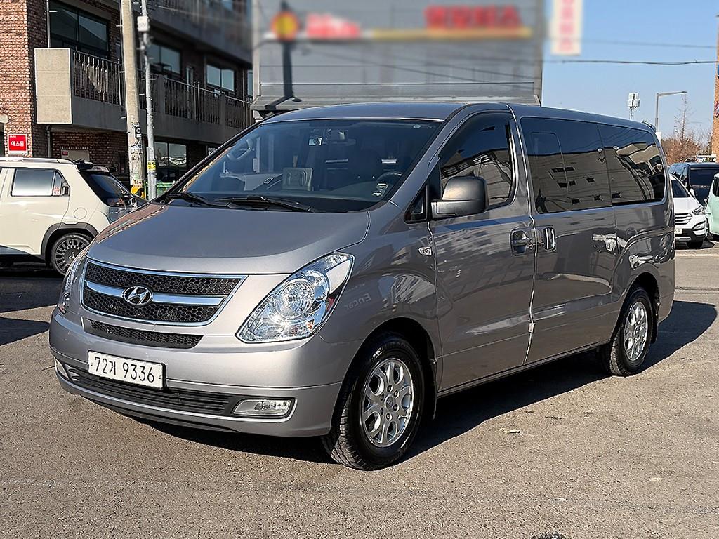 현대 그랜드스타렉스 12인승 디젤 CVX 프리미엄 - 이미지 8