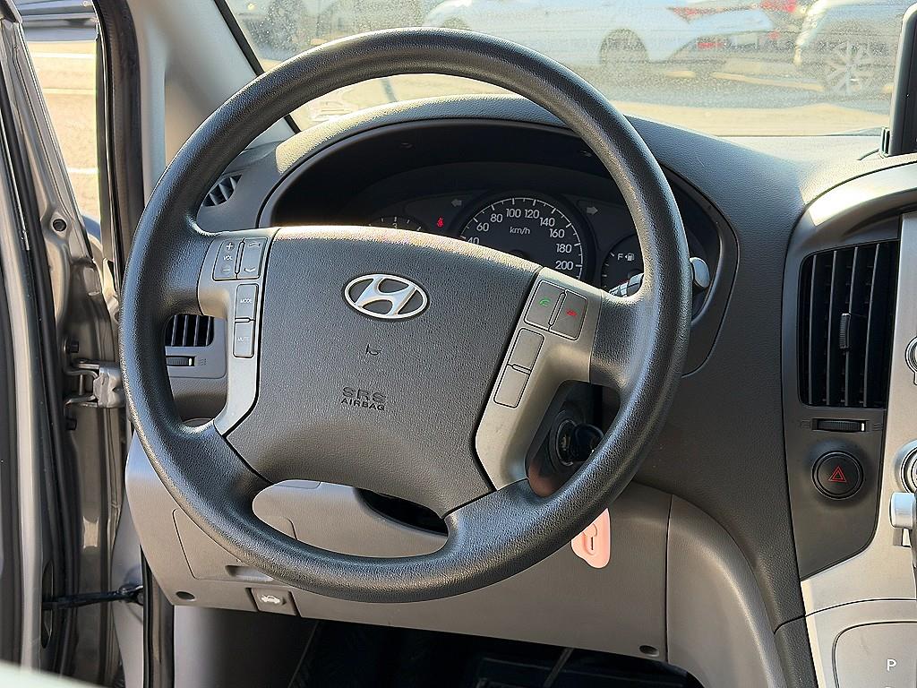 현대 그랜드스타렉스 12인승 디젤 CVX 프리미엄 - 이미지 4