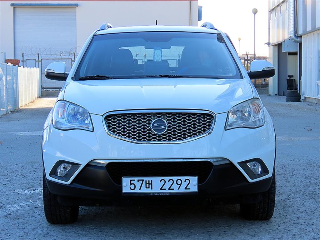 KG모빌리티(쌍용) 코란도C 클러비 2WD - 이미지 9