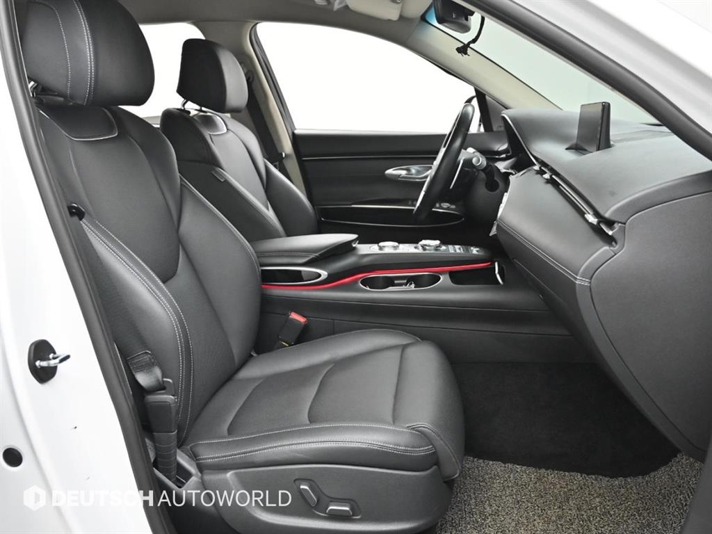 제네시스 GV70 2.2 디젤 2WD 기본형 - 이미지 16