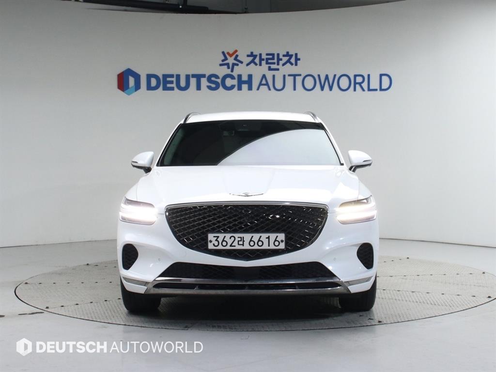 제네시스 GV70 2.2 디젤 2WD 기본형 - 이미지 9