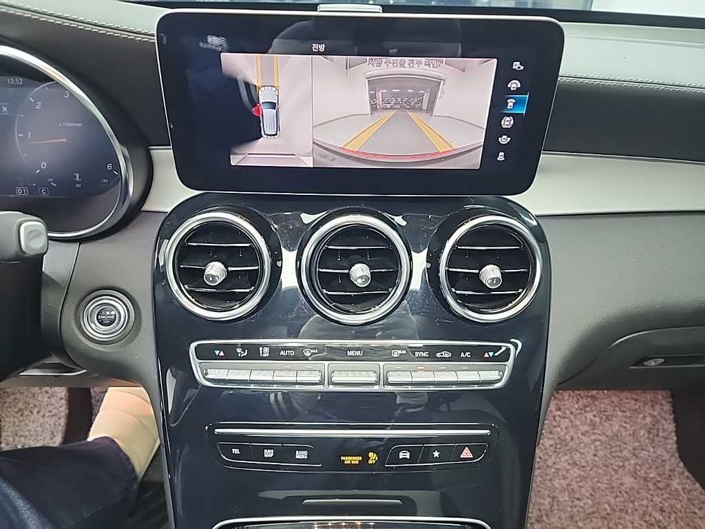 벤츠 GLC클래스 GLC 220d 4매틱 - 이미지 2