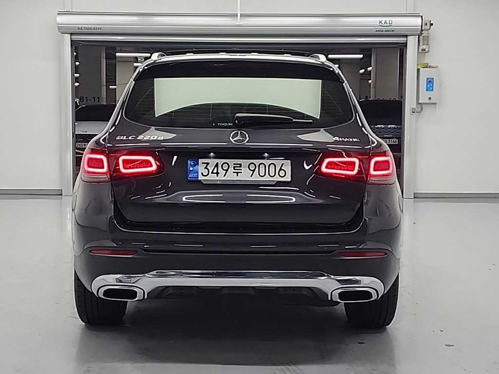 벤츠 GLC클래스 GLC 220d 4매틱 - 이미지 17