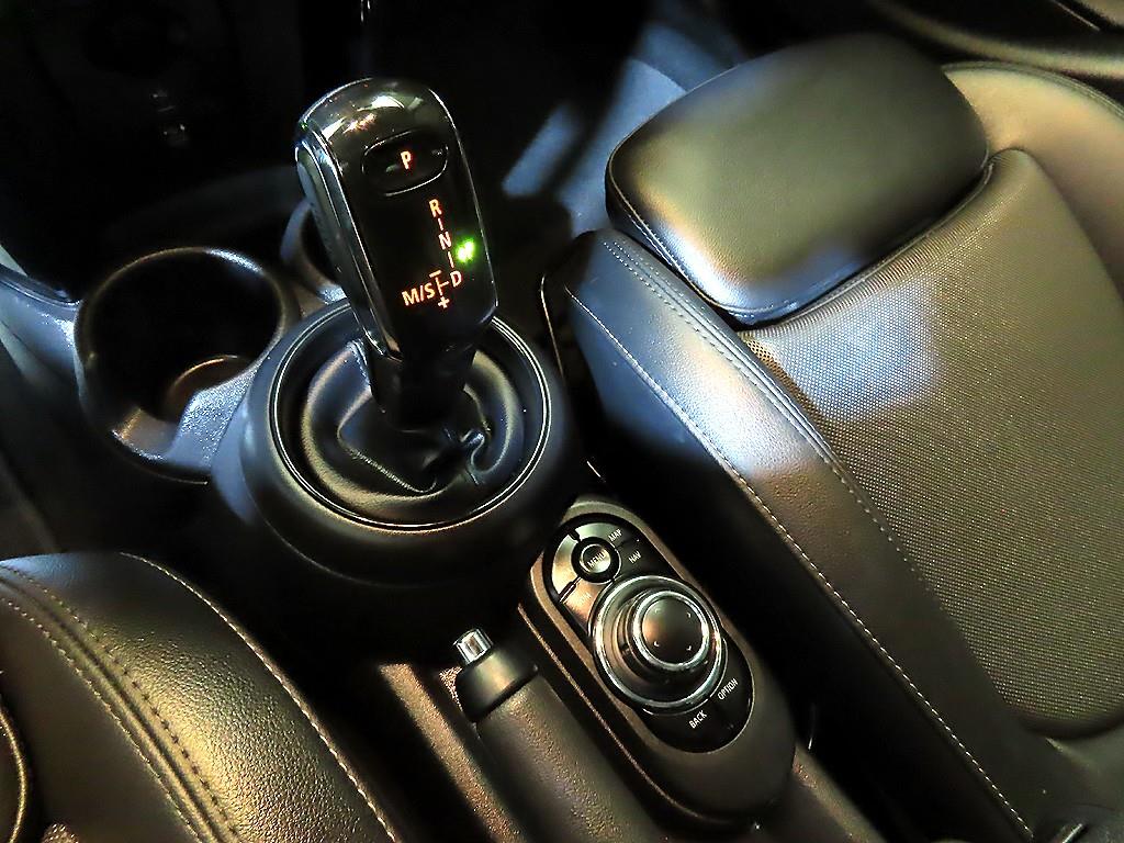 미니 쿠퍼(3세대) 5도어 2.0 S 클래식 - 이미지 20