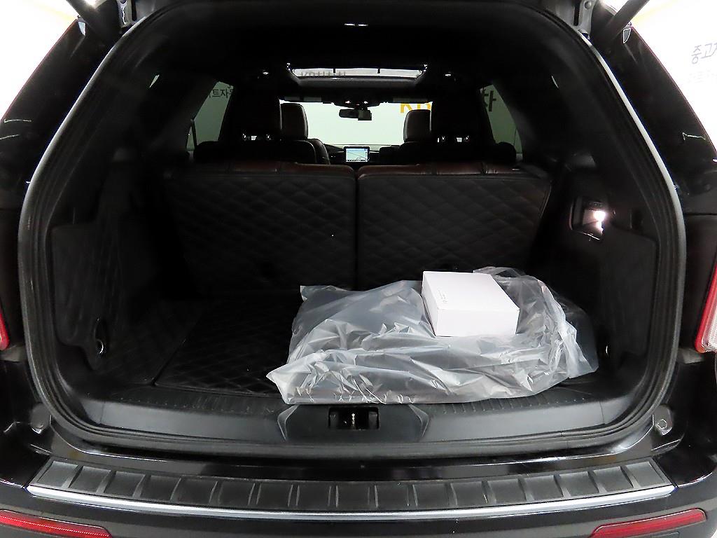 포드 익스플로러(6세대) 3.0 AWD 플래티넘 - 이미지 17