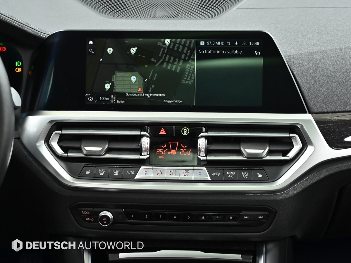 BMW 3시리즈(7세대) 투어링 320i 럭셔리 라인 - 이미지 3