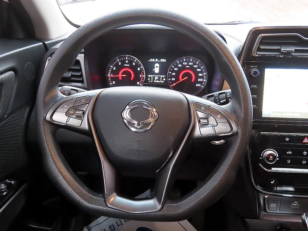 KG모빌리티(쌍용) 베리 뉴 티볼리 1.5 가솔린 2WD 직판용 - 이미지 8