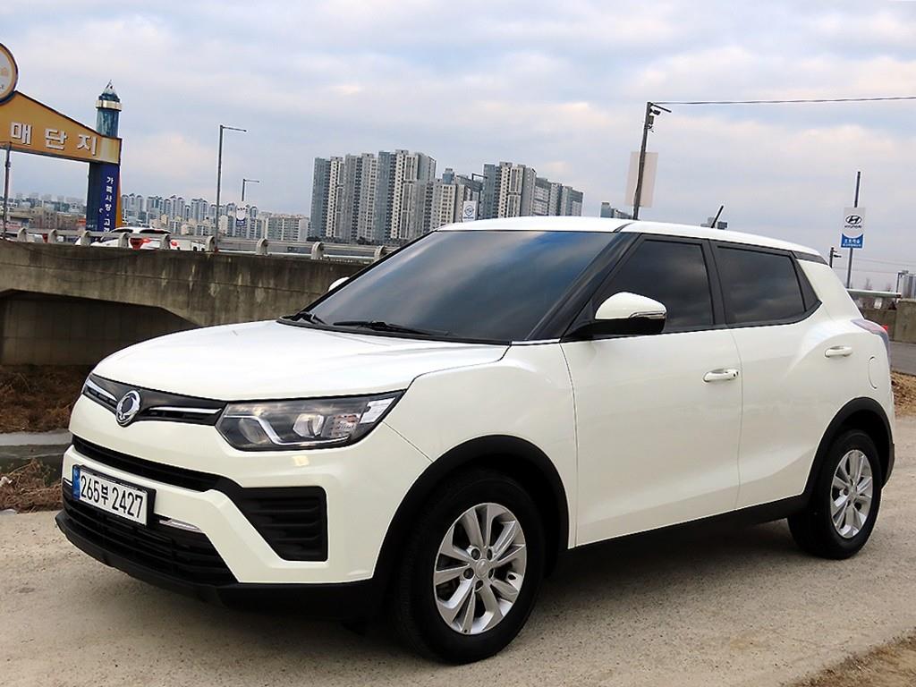 KG모빌리티(쌍용) 베리 뉴 티볼리 1.5 가솔린 2WD 직판용 - 이미지 19