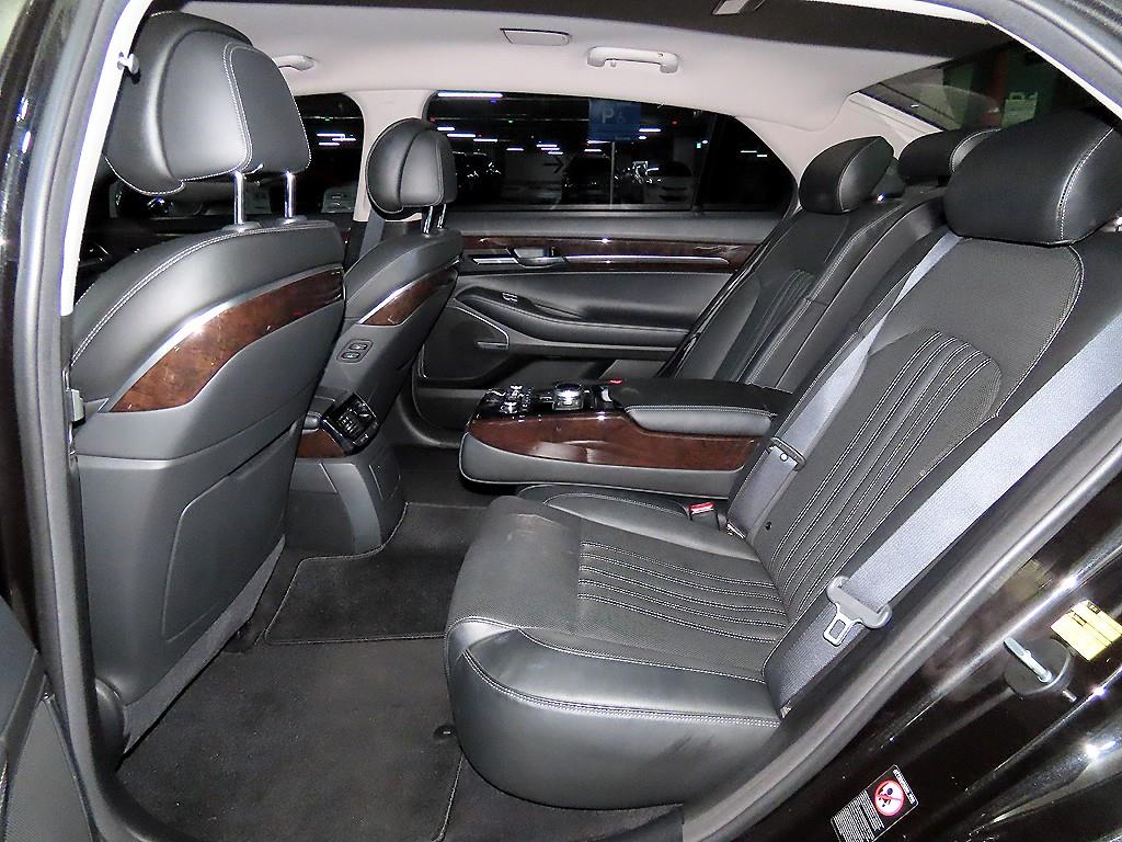 제네시스 EQ900 3.8 GDi AWD 프리미엄 럭셔리 - 이미지 8