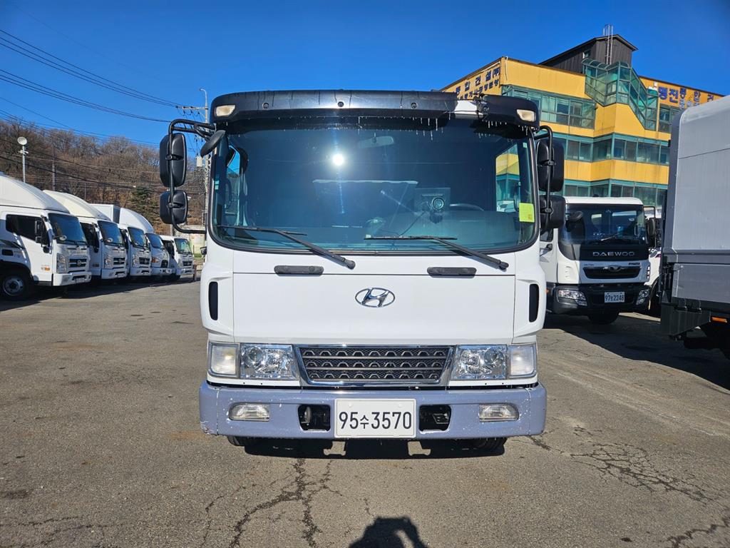 현대 메가트럭 - 이미지 3