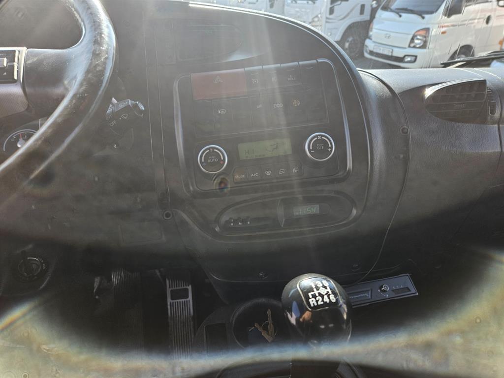 현대 메가트럭 - 이미지 4