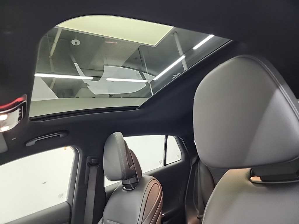 벤츠 GLC클래스(2세대) GLC 300 4매틱 쿠페 - 이미지 2