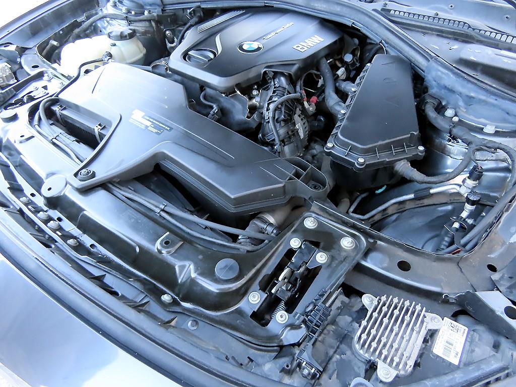 BMW 그란투리스모(GT) 3시리즈 GT 320d - 이미지 16