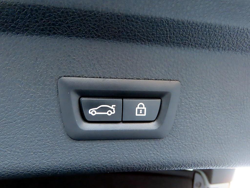 BMW 그란투리스모(GT) 3시리즈 GT 320d - 이미지 8