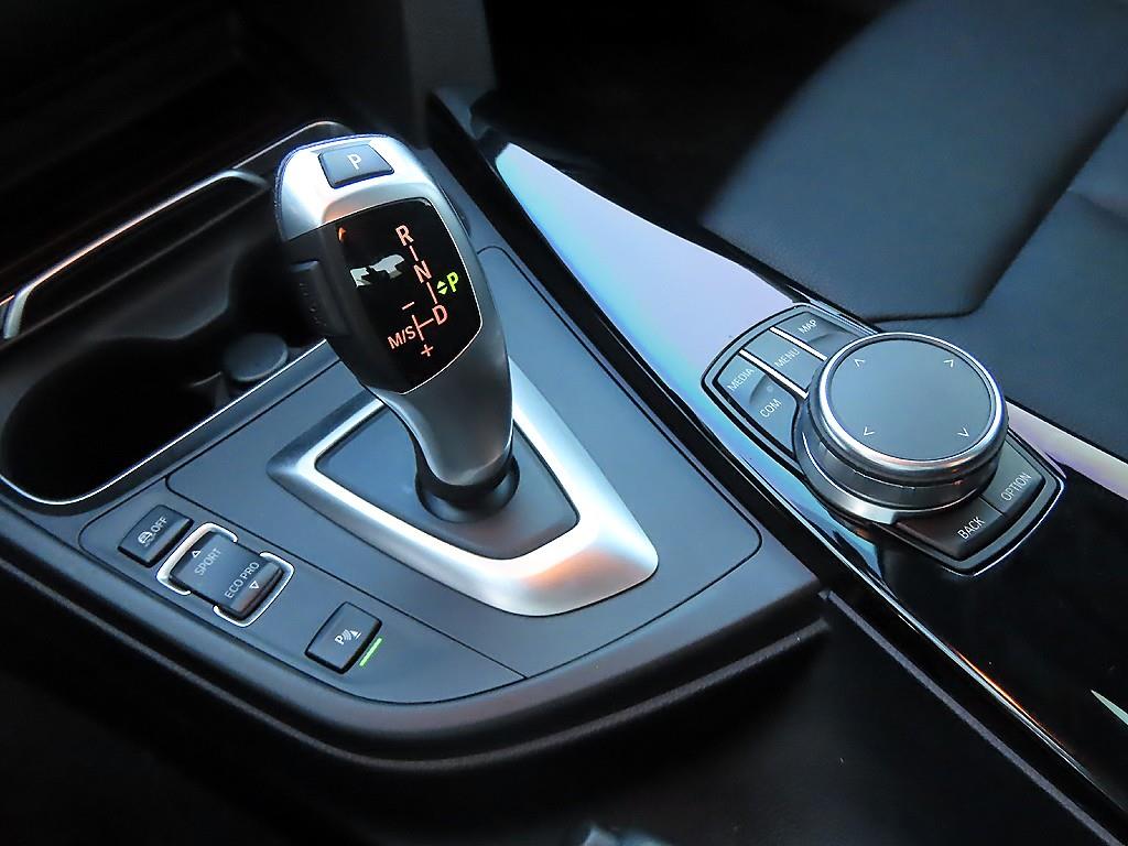 BMW 그란투리스모(GT) 3시리즈 GT 320d - 이미지 10