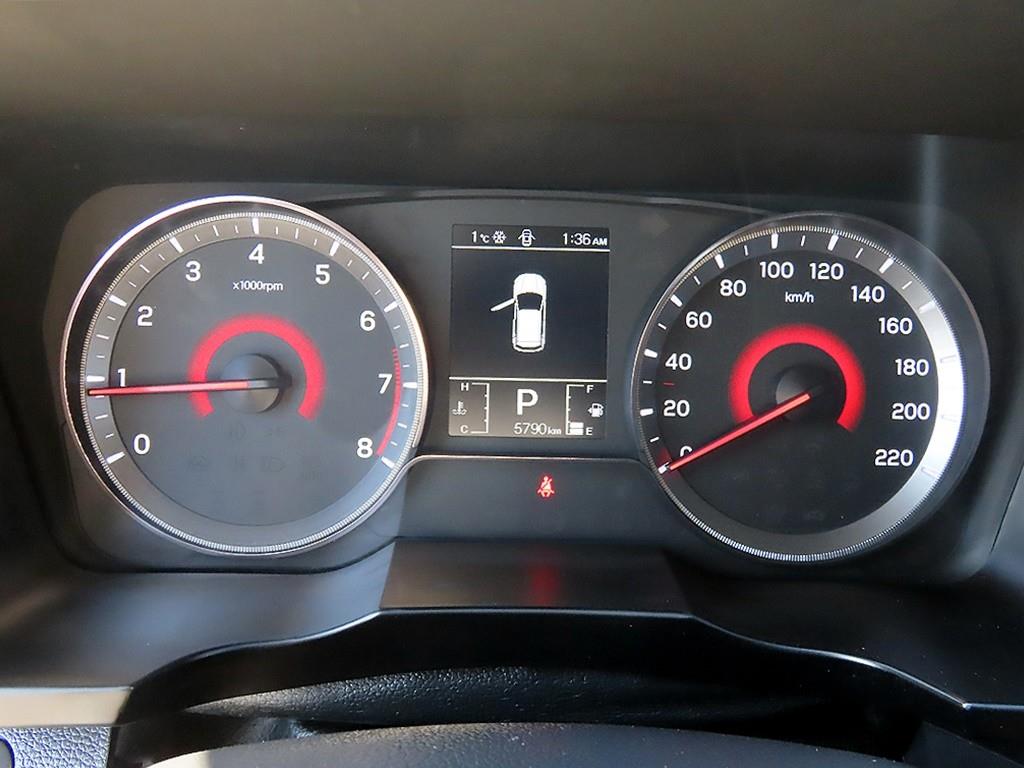 KG모빌리티(쌍용) 베리 뉴 티볼리 1.5 가솔린 2WD 직판용 - 이미지 2