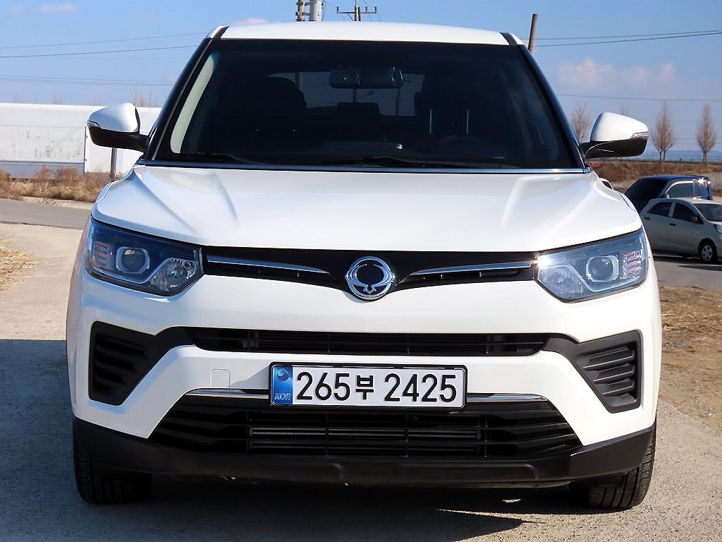 KG모빌리티(쌍용) 베리 뉴 티볼리 1.5 가솔린 2WD 직판용 - 이미지 8