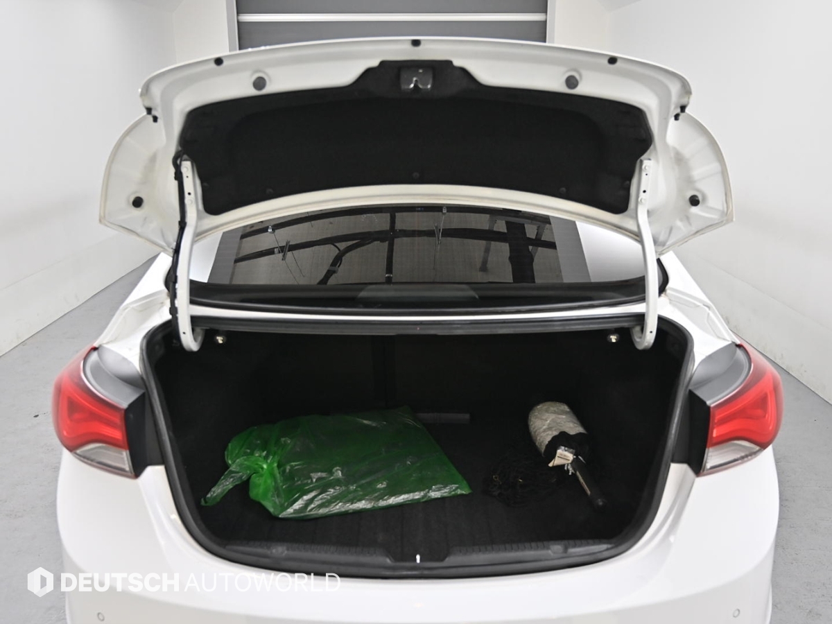 현대 더 뉴아반떼MD 1.6 GDi 프리미엄 - 이미지 19