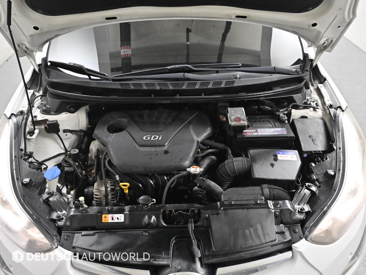 현대 더 뉴아반떼MD 1.6 GDi 프리미엄 - 이미지 13