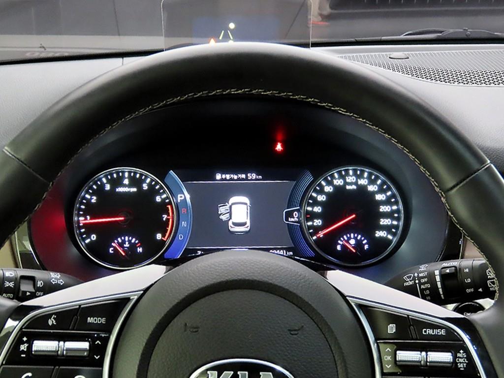 기아 셀토스 1.6 가솔린 2WD 노블레스 - 이미지 4