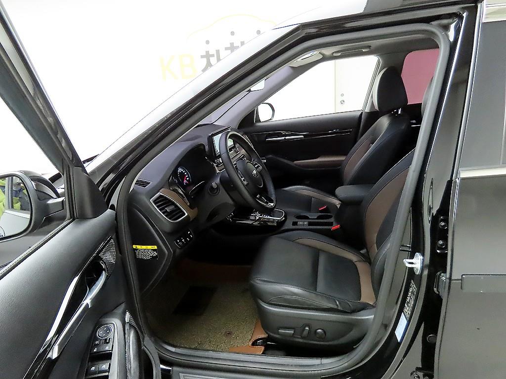 기아 셀토스 1.6 가솔린 2WD 노블레스 - 이미지 9