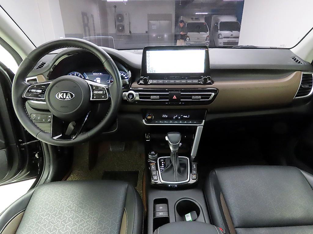 기아 셀토스 1.6 가솔린 2WD 노블레스 - 이미지 6