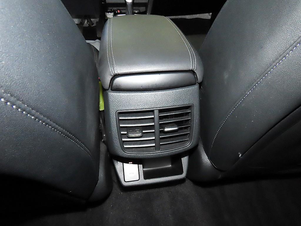 기아 더 뉴셀토스 1.6 가솔린 터보 2WD 프레스티지 - 이미지 9