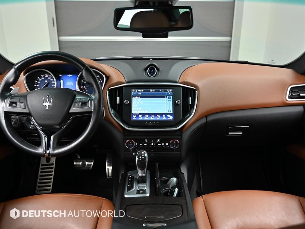 마세라티 기블리(3세대) 3.0 - 이미지 3