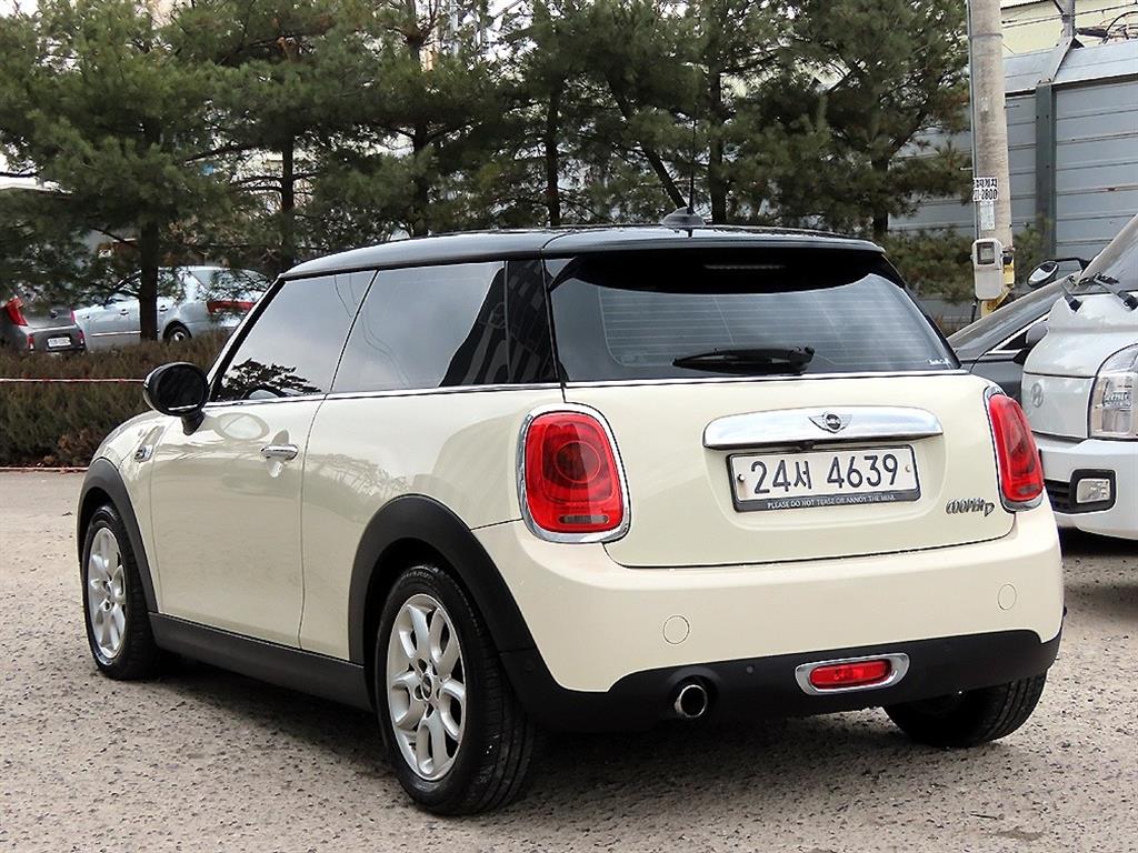 미니 쿠퍼(3세대) 1.5 D 하이 - 이미지 15