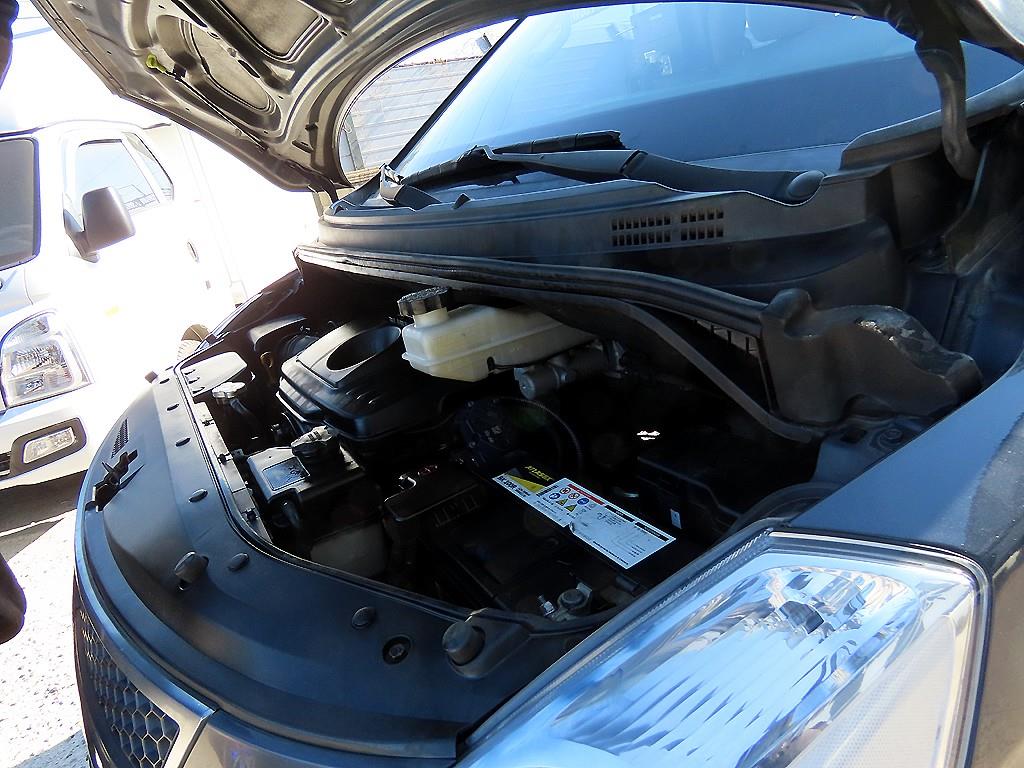 현대 그랜드스타렉스 5인승 디젤 밴 CVX 럭셔리 - 이미지 2