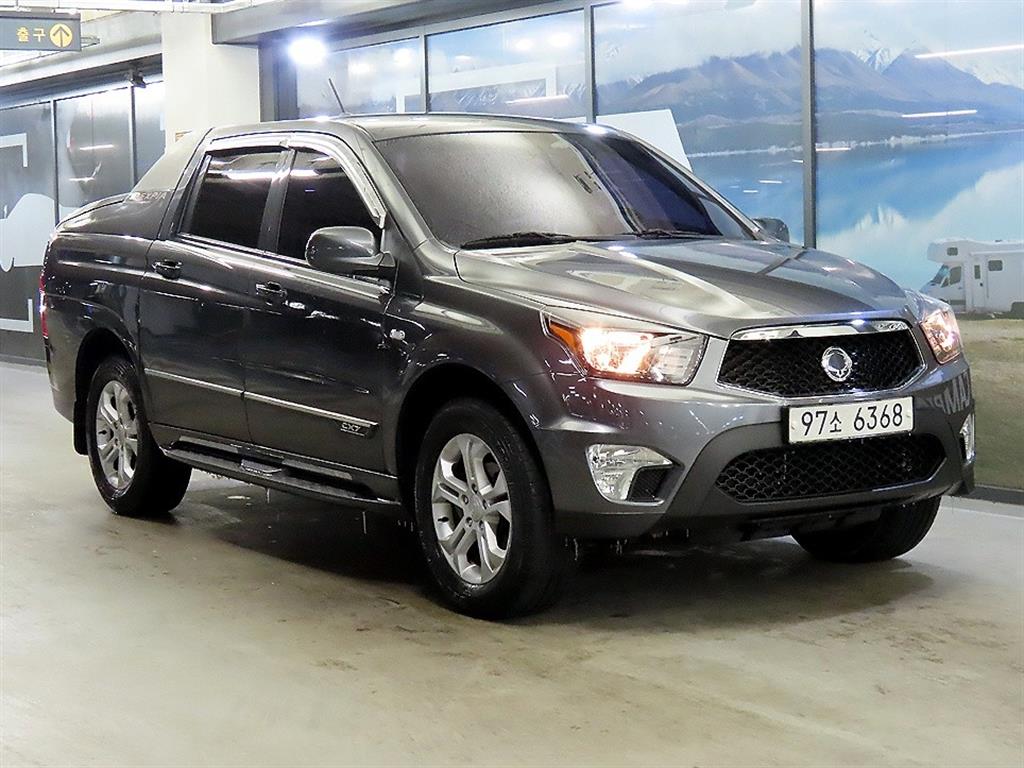 KG모빌리티(쌍용) 코란도 스포츠 CX7 4WD 패션 - 이미지 13