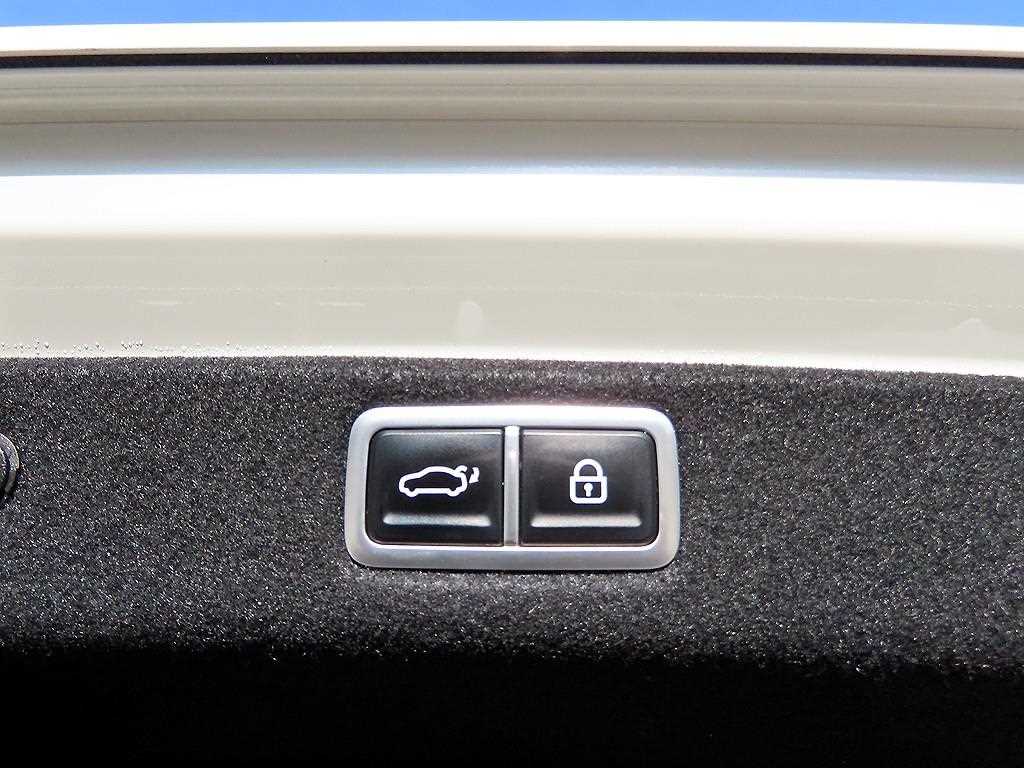 현대 디 올뉴그랜저 LPi 3.5 익스클루시브 - 이미지 8