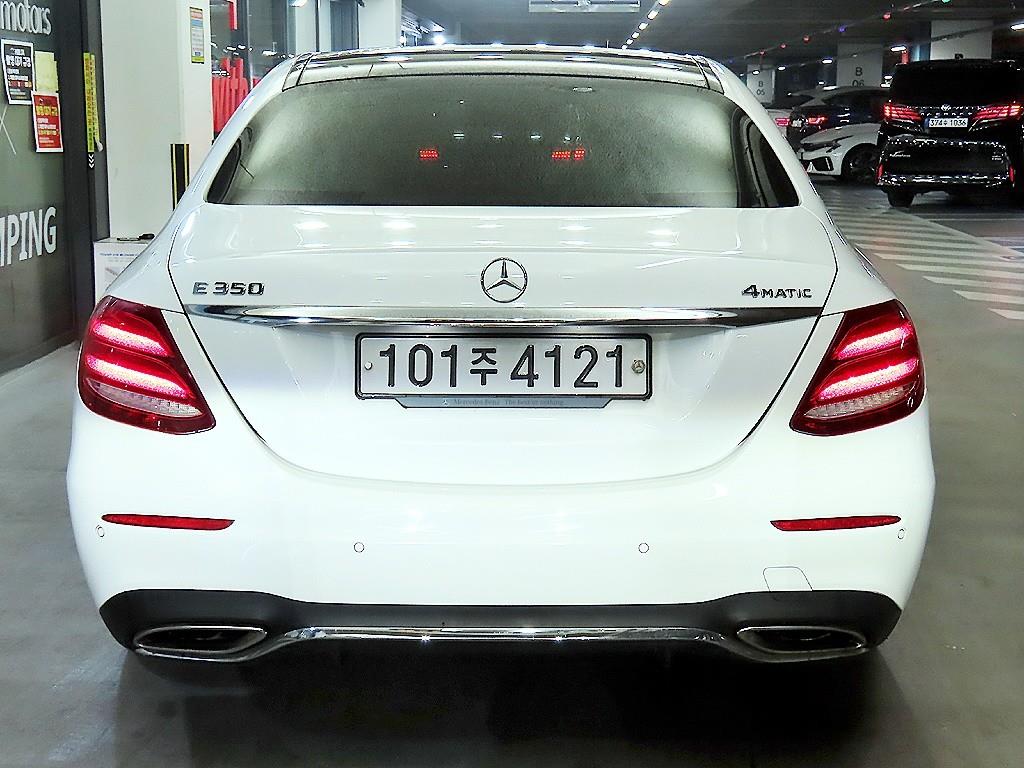 벤츠 E클래스(5세대) E350 4매틱 AMG 라인 - 이미지 20