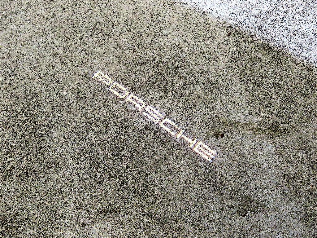 포르쉐 911(992) 카레라 카브리올레 - 이미지 17