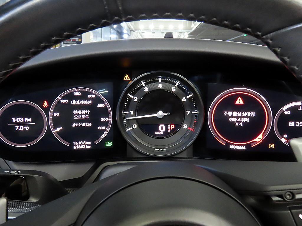 포르쉐 911(992) 카레라 카브리올레 - 이미지 12